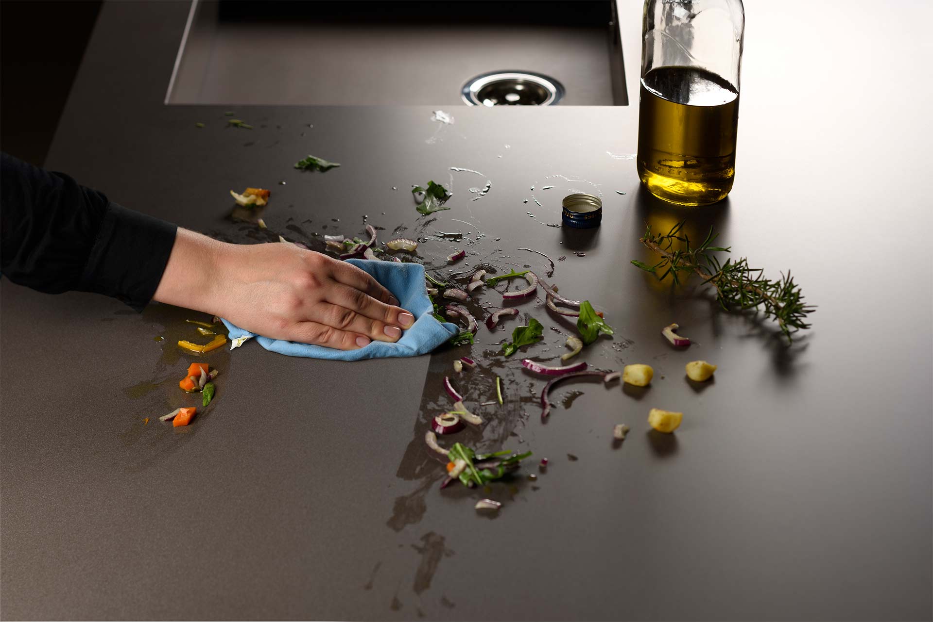kitchen with stain resistant granite worktop